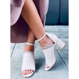 Sandale s visokom potpeticom Mary Beige bež 2