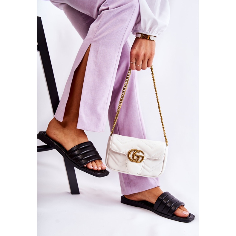 PG1 Ženske crne kožne papuče s prošivom Raula crno 1