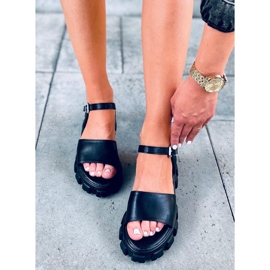 Sandale na debelom Saint Black potplatu crno 1