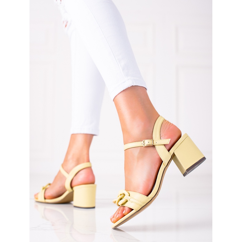 SHELOVET Modne sandale raznobojna žuta boja 1