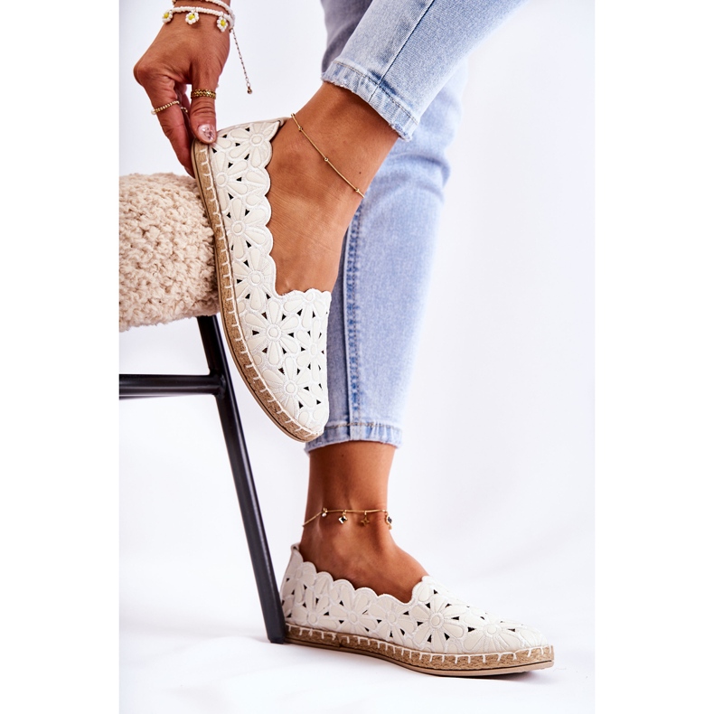 Ženske slip-on balerinke s bijelim cvjetovima bijela 2