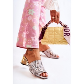 PA2 Kožne ženske papuče Zebra na petu ružičasto-bijele Perry bijela crna ružičasta 2