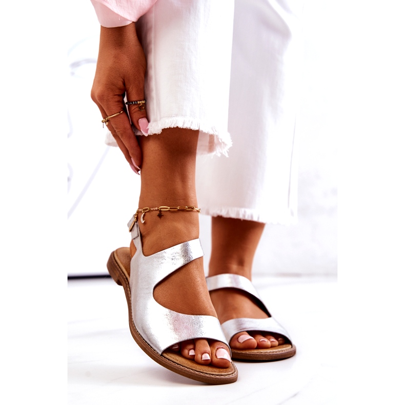 Kožne sandale s kopčom Lewski 3041 Srebrna srebro 2