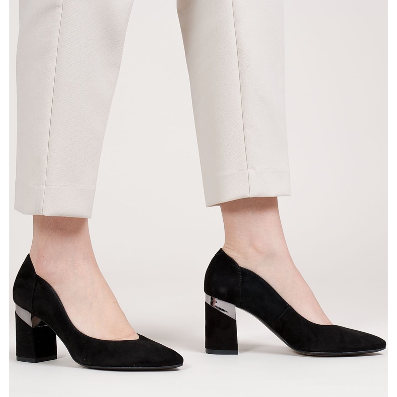 Marco Shoes Crne antilop pumpe s metalik petom crno 1