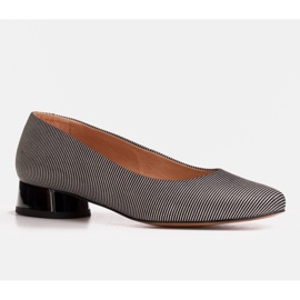 Marco Shoes Prugaste balerinke od zrnaste kože crno 1