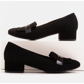 Radoskór Klasične crne ženske cipele za šire stopalo crno 1