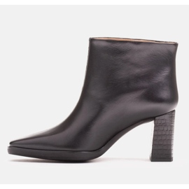 Marco Shoes Kombinirane čizme izrađene od dvije vrste kože crno 1