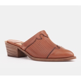 Marco Shoes Ženske kožne papuče na petu s utorima smeđa 1