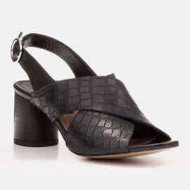 Marco Shoes Ženske kožne sandale od kože s izrezanim prugama crna 1