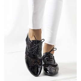 Crne lakirane cipele Brett crno 1