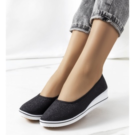 Crne tenisice na klin iz Friisa crna 1