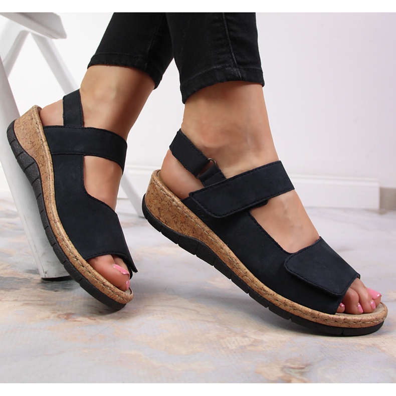 Kožne ženske sandale na klin Rieker V7170-14 mornarsko plava 1