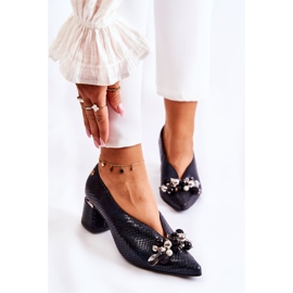 Kožne cipele s crnim ukrasom Laura Messi 2487 crno 1
