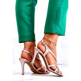 Kožne sandale na visoke pete Laura Messi 2002. bež i zlatna 4