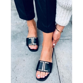 BM Azalea crne ženske sandale crno 1