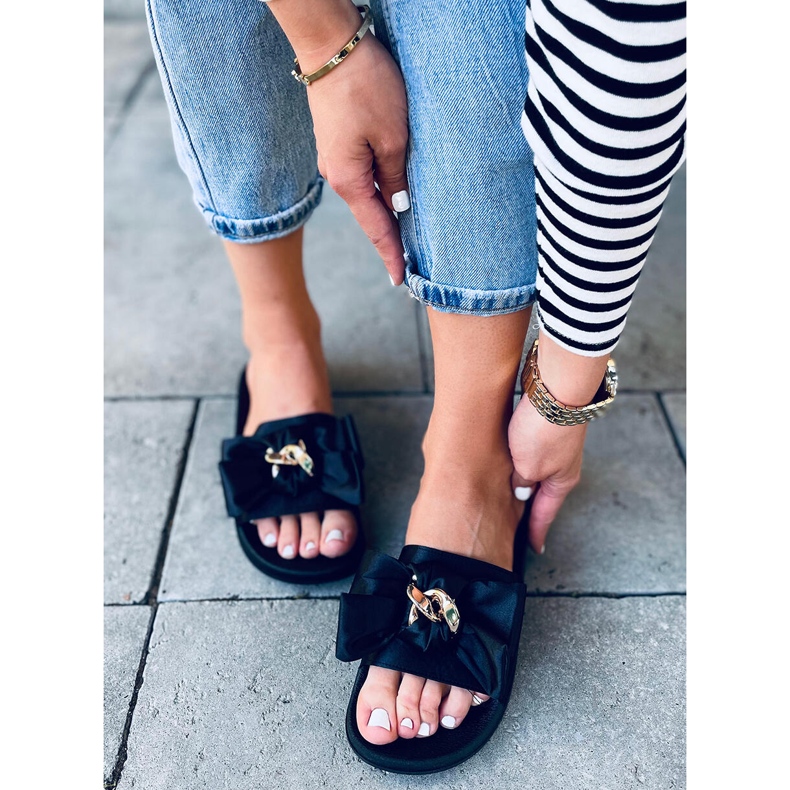 Camelia crne ženske papuče crna 1