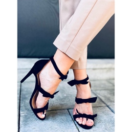 Celestia Crne sandale na visokoj potpetici crna 1