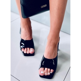 Meryl crne sandale na petu crna 2