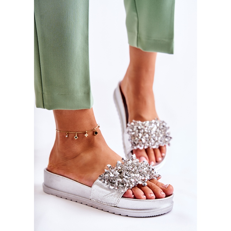 PG1 Ženske papuče na platformu sa srebrnim Almina ornamentima srebro 1