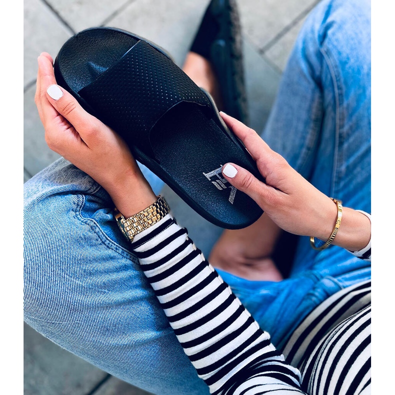 Wind Black ženske papuče crno 1