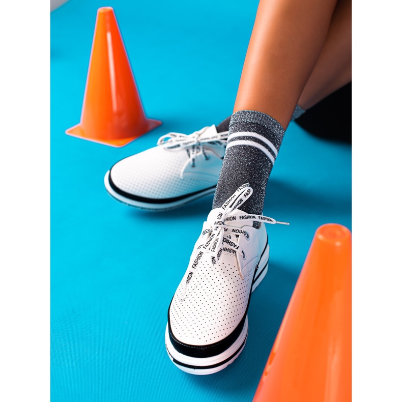 ARTIKER Kožne modne cipele bijela crna 1