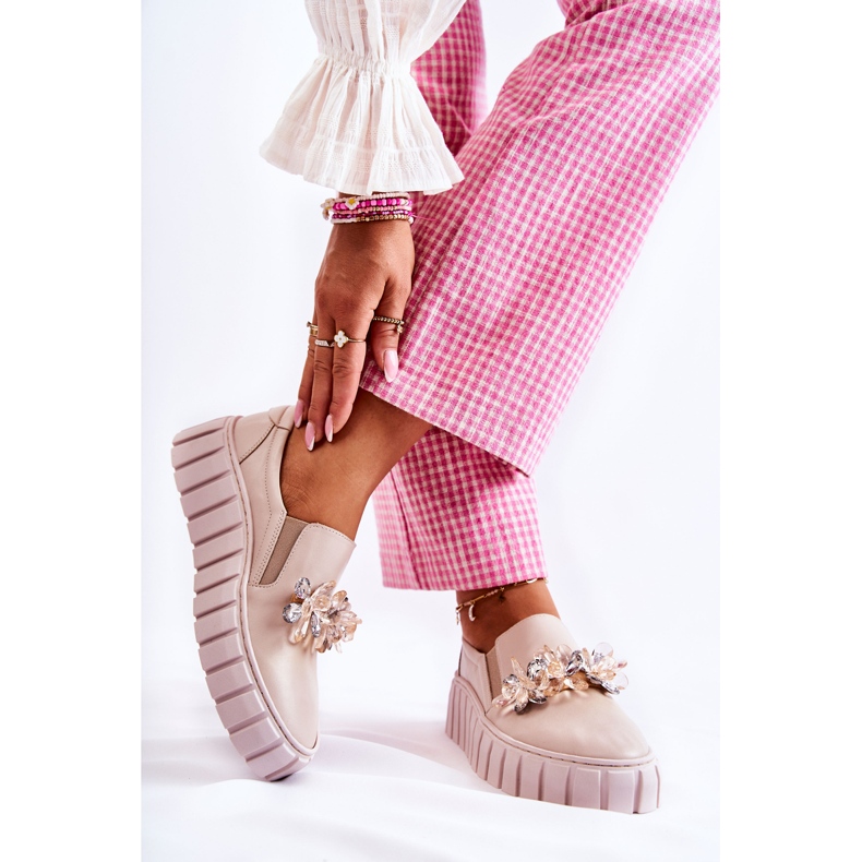 PA2 Ženske kožne natikače s bež Mirana ukrasom 2