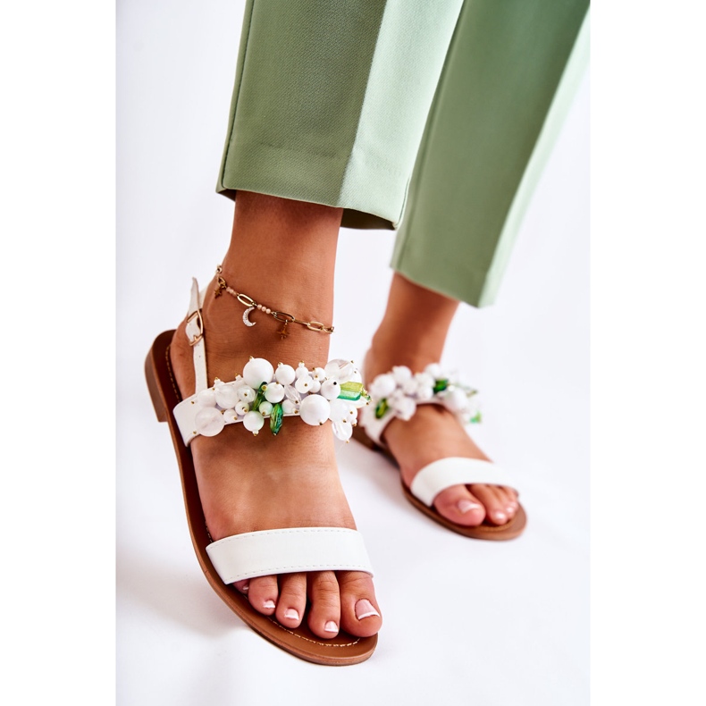 WS1 Modne sandale s bijelim Hally perlama bijela 1