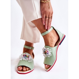 Ženske kožne sandale sa zelenim Nevassa ukrasom zelena 2