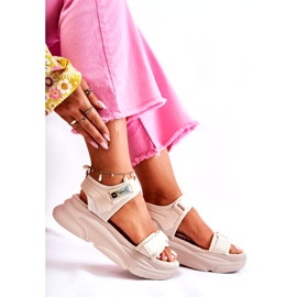 PE1 Ženske sandale na bež platformi Terrina 2