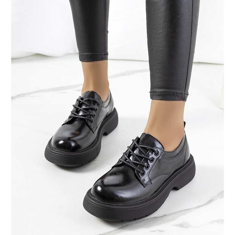 Crne hlače na vezanje na Henris platformi crna 1