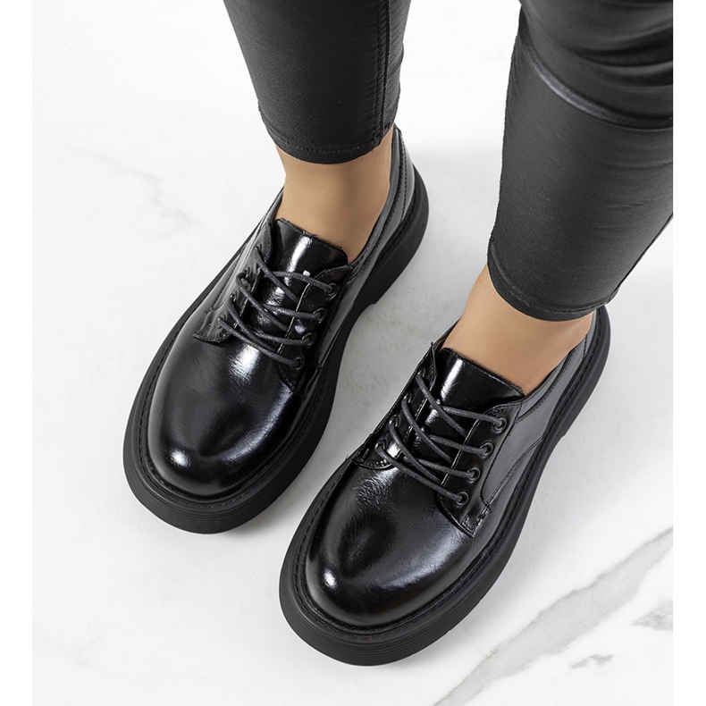 Crne hlače na vezanje na Henris platformi crna 2