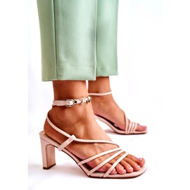 WS1 Klasične lakirane sandale na visoke pete Bež Milani 3