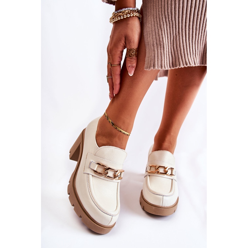 Kožne cipele na stupu sa zlatnim ukrasom svijetlo bež Mikeyla 1