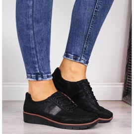 Kožne ženske cipele na klin crno-smeđe Filippo crna 1