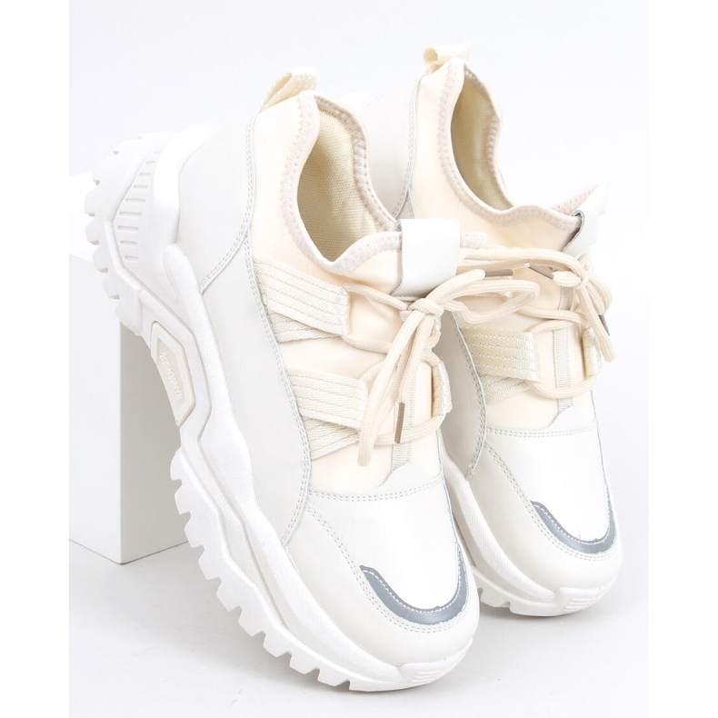 Aston bež tenisice 2