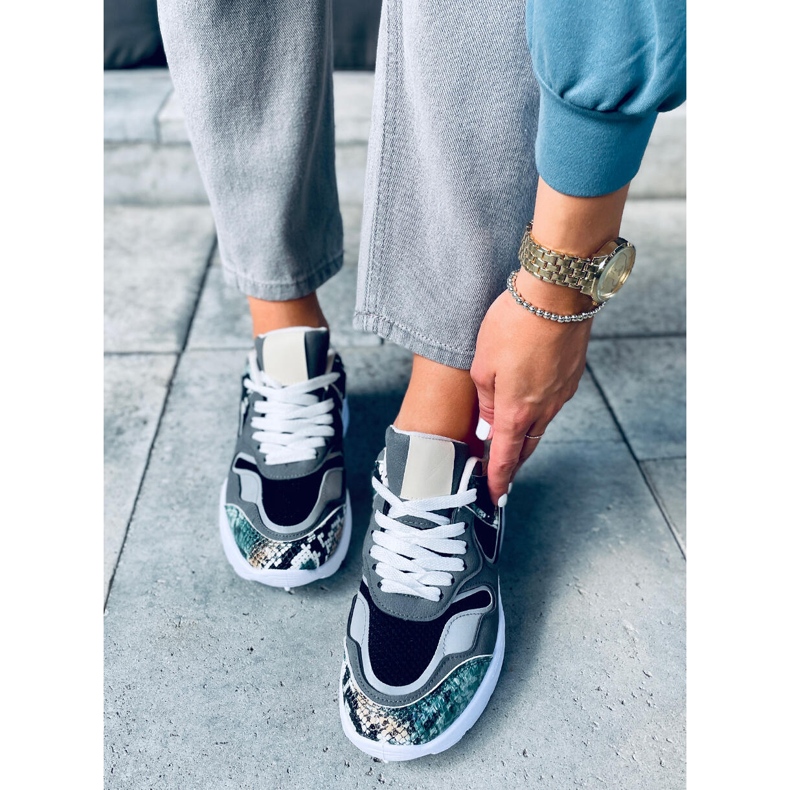 Ženske sportske cipele Jules Black višebojan 1