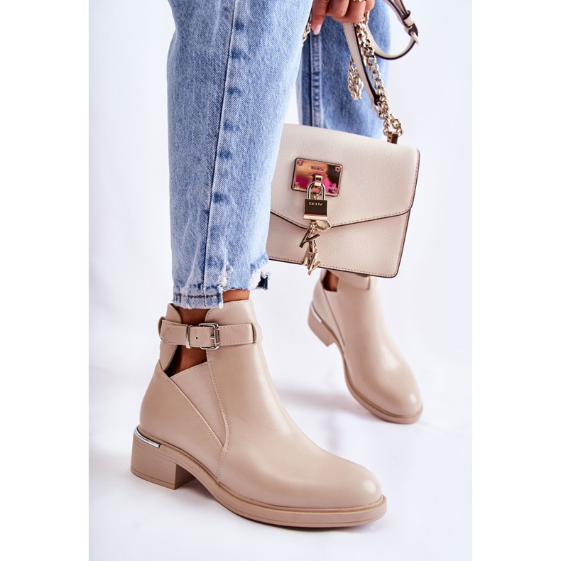 PG1 Ženske čizme od eko kože na ravnu petu Bež Marla 1