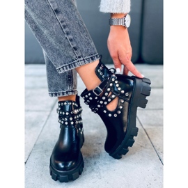 Čizme izrezane s klinovima crne NC1127 Crne crna 1