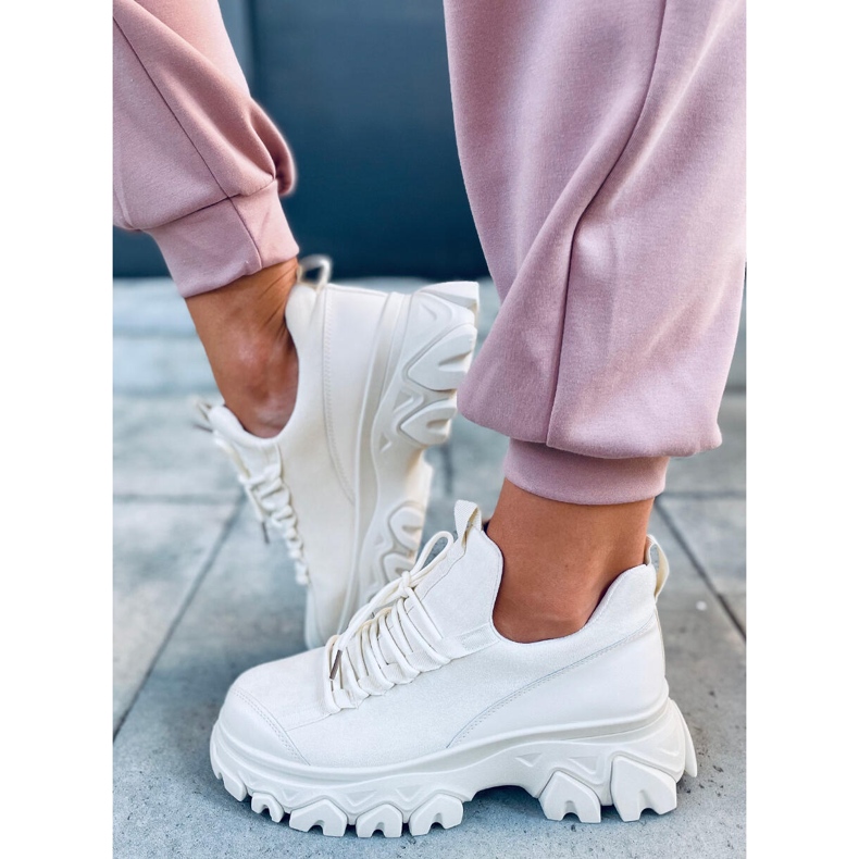 Huggy Beige sportske cipele s visokim potplatom bež 1