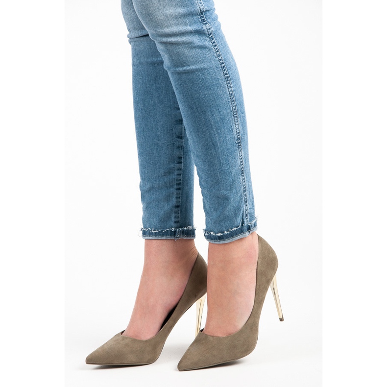 Seastar Crpke od antilopa na pribadači siva 1