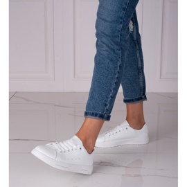 Bijele ženske tenisice Shelovet od ekološke kože bijela 1