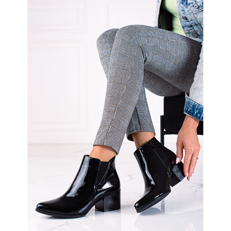 SHELOVET Crne lakirane Chelsea čizme Sergio Leone na visoku petu crna 1