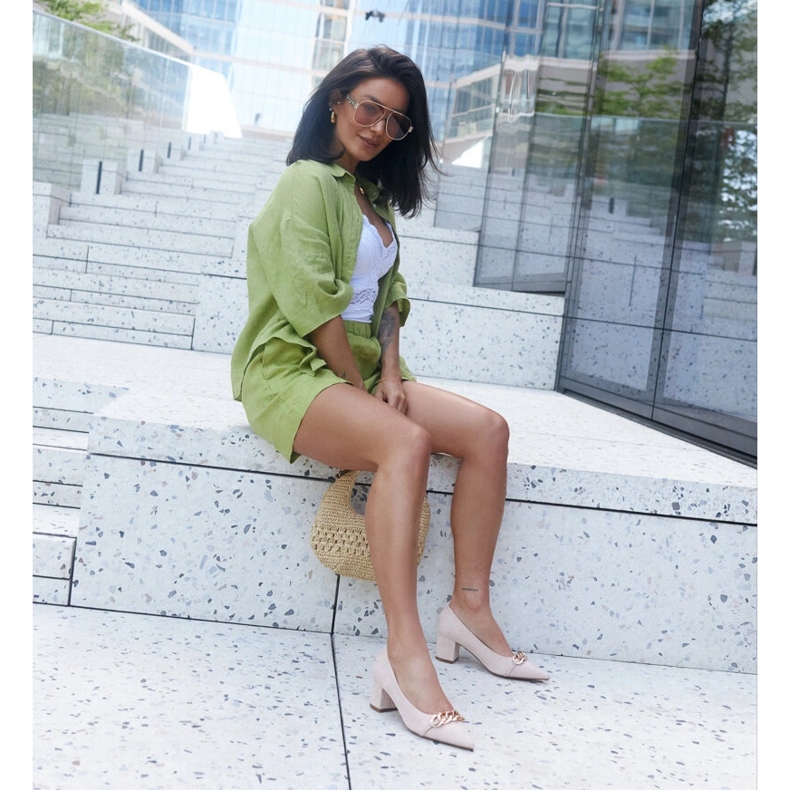 Bež salonke na stupu Makka 2