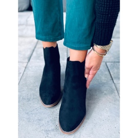 Korsa crne kaubojske čizme crno 2