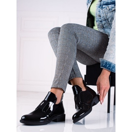 Ženske niske čizme Vinceza od lakirane kože crna 1