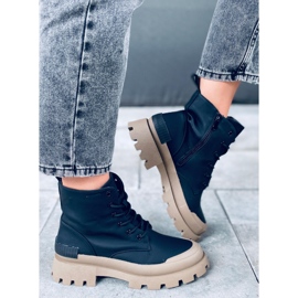 Črne čizme Toma Black crno 1