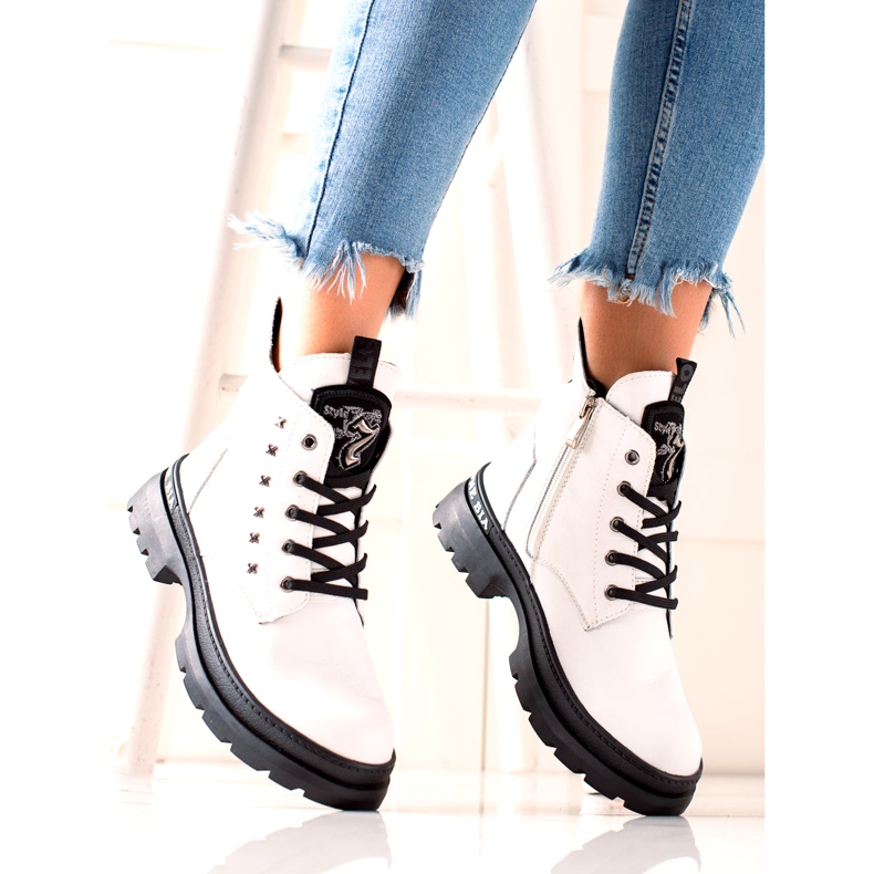 Bijele izolirane čizme Filippo DBT3063 / 21 WH bijela 2