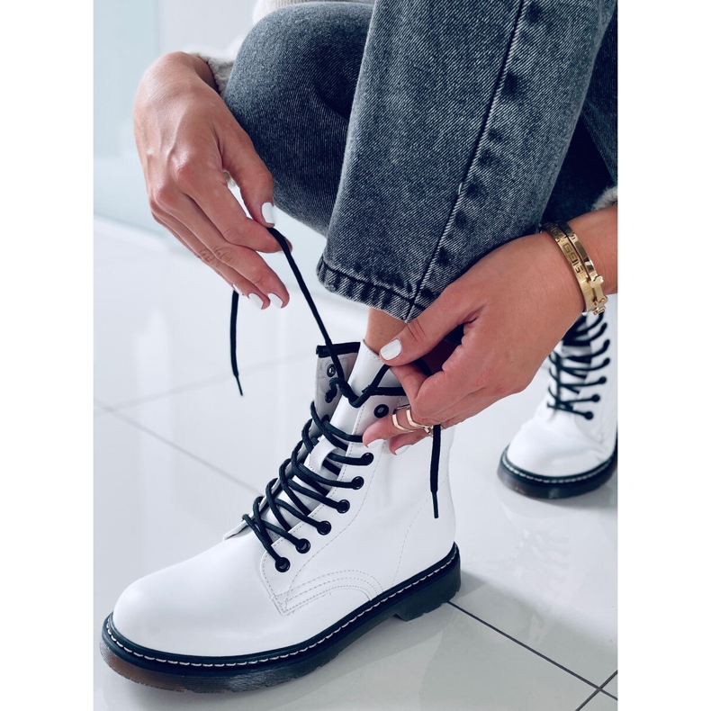 PA1 Martensiaki čizme Carol White bijela 2