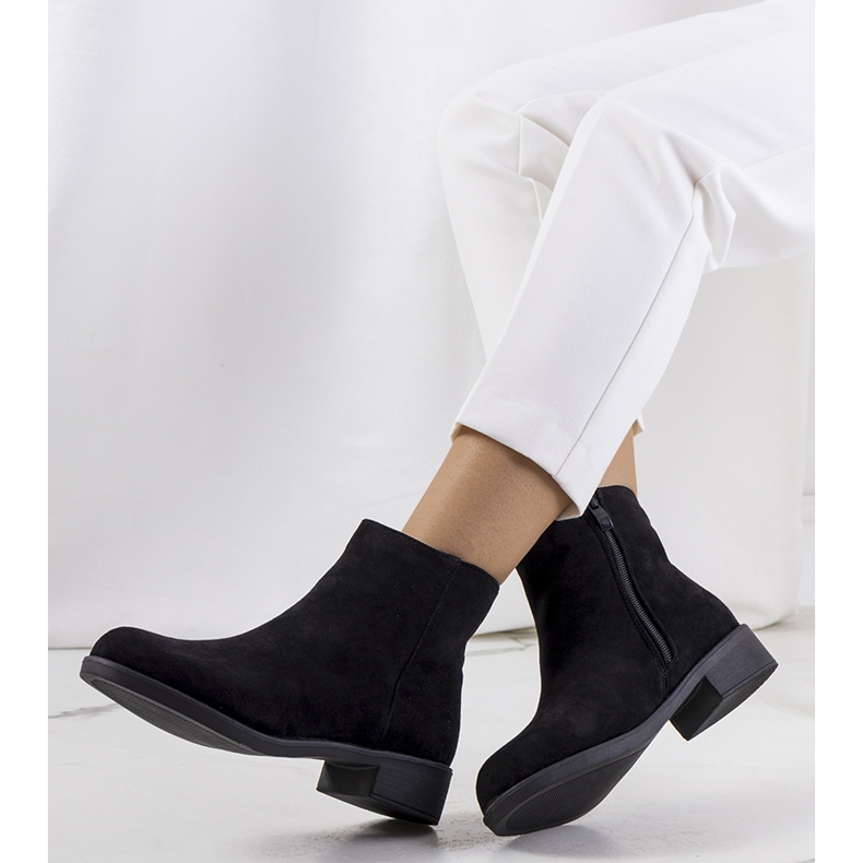 Crne čizme od Tereze crno 1