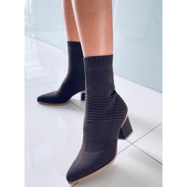 Tiara Smeđe čizme s visokom petom smeđa 2